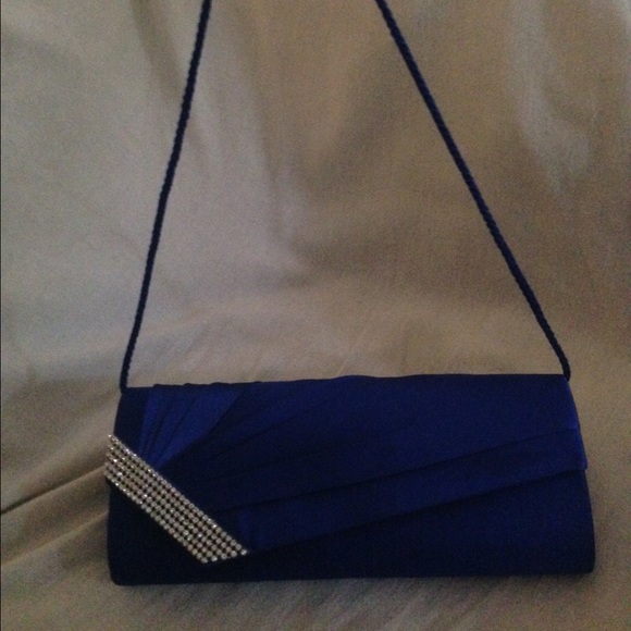 🚫 SOLD on MERCARI 🚫 Metallic blue clutch purse - Picture 4 of 4