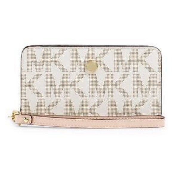 Michael Kors Clutches & Wallets - 💯Authentic Michael Kors Slim Wristlet