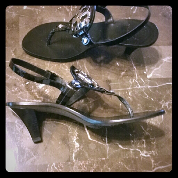 AUTHENTIC Tory Burch sandals