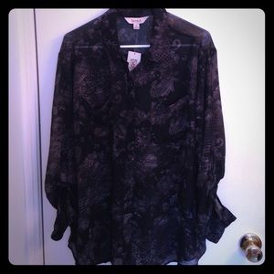 Long sleeve collard button down shirt. Never worn