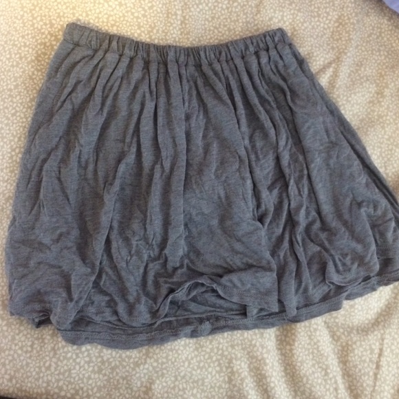 Brandy Melville skirt