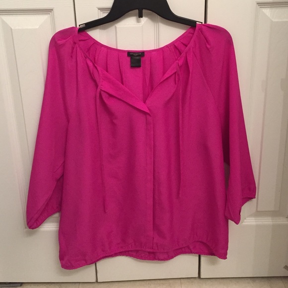 Pretty pink 3/4 sleeve Ann Taylor work shirt