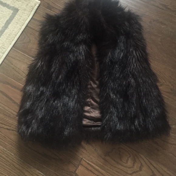 Vest - Picture 1 of 1