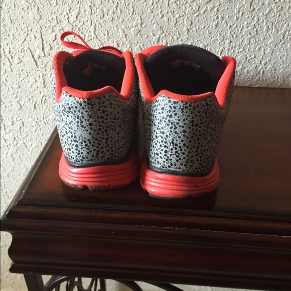 Nike Safari runners - Picture 3 of 4