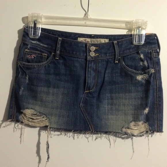 Hollister distressed jean skirt