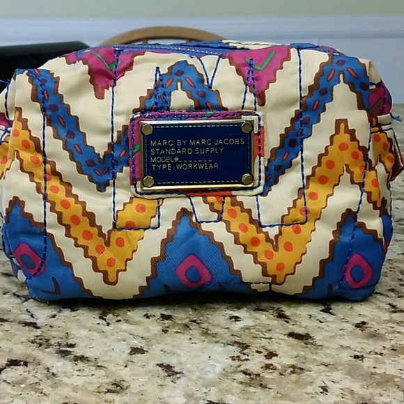 Marc Jacobs makeup bag!