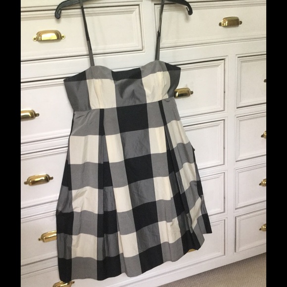dressy DKNY sundress.  black and white.  size 6-8