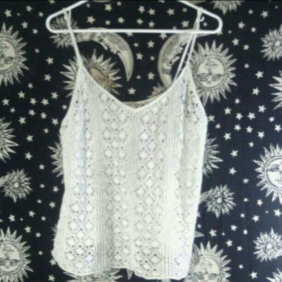 White Crochet top🌙