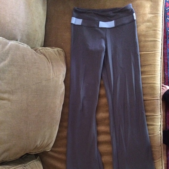 Lululemon gray pants