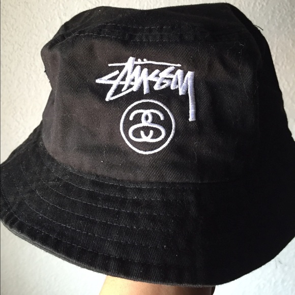 Stussy bucket cap