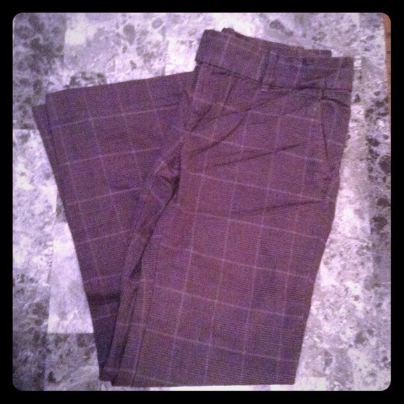 Old Navy gray plaid pants