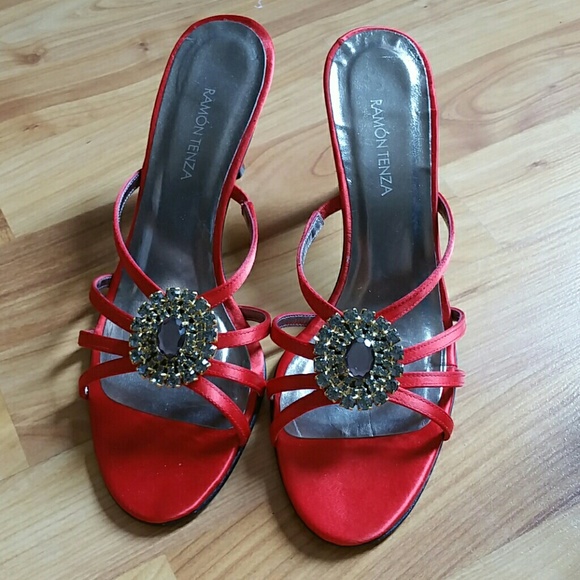 RAMON TENZA RED SATIN HEELS SWAROVSKI CRYSTALS 8