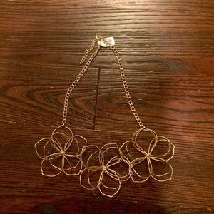 Funky gold flower necklace