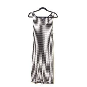 Lightweight summer sleeveless dress.