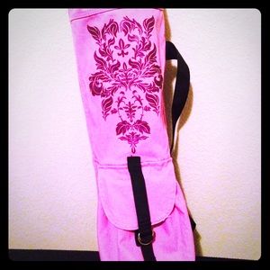 Gaiam yoga mat bag!