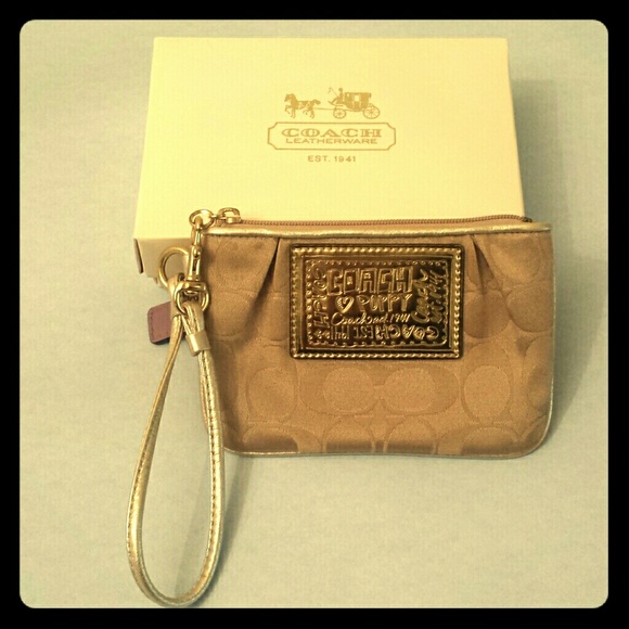 Beige Coach wristlet