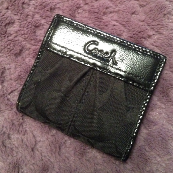 Coach wallet