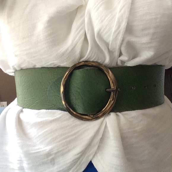 ANTHROPOLOGIE green belt bronze buckle