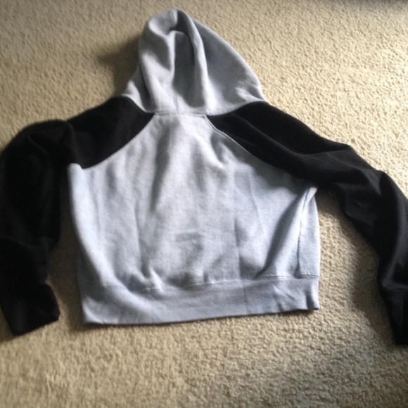 BONGO grey & black hoodie - Picture 4 of 4