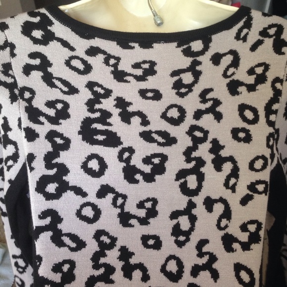 Cheetah print brand new dress ๐๐๐ - Picture 4 of 4