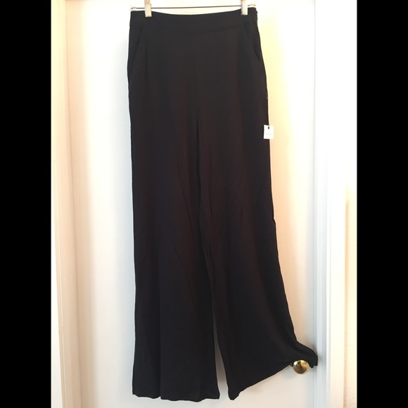 NEW Black Wide Leg Pants