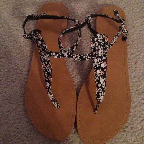 Floral sandals