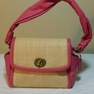 Coach handbag ON SALE !!!