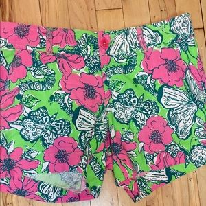 Lilly Pulitzer Callahan Shorts in Bloomin Cacoonin