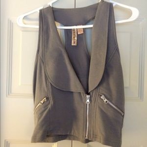 Gray Vest in Small