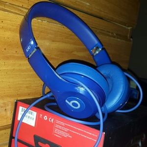 Beats solo 2 blue