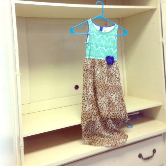 Im selling a dress