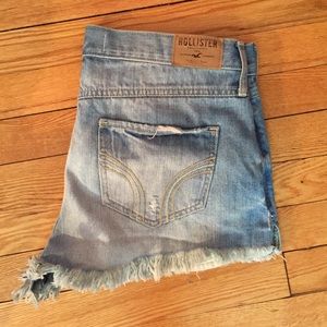 Hollister high wasted shorts