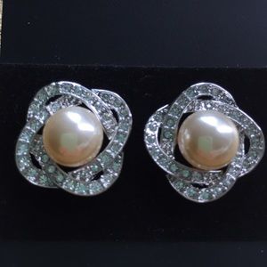 Crystal Stud Earring