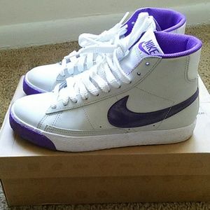 Nike blazers!!