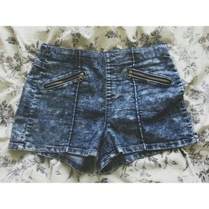 High waisted pin up shorts