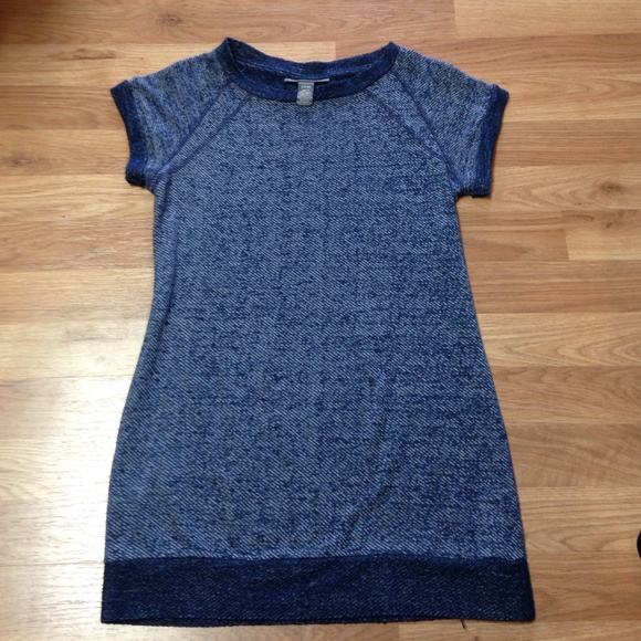A pea in the pod maternity small s blue top