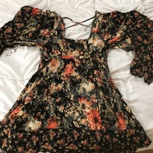 Free people. Heart of gold flutter sleeve dress.