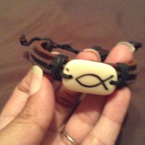 Nice leather strap bracelet