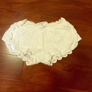 white oneil beach shorts