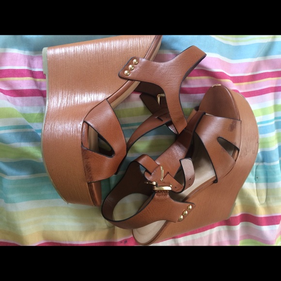 Brown Wedges