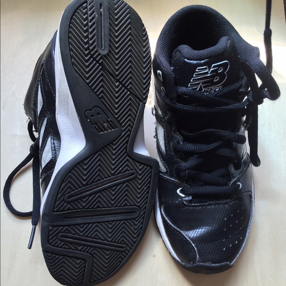 Youth New balance sneakers boy