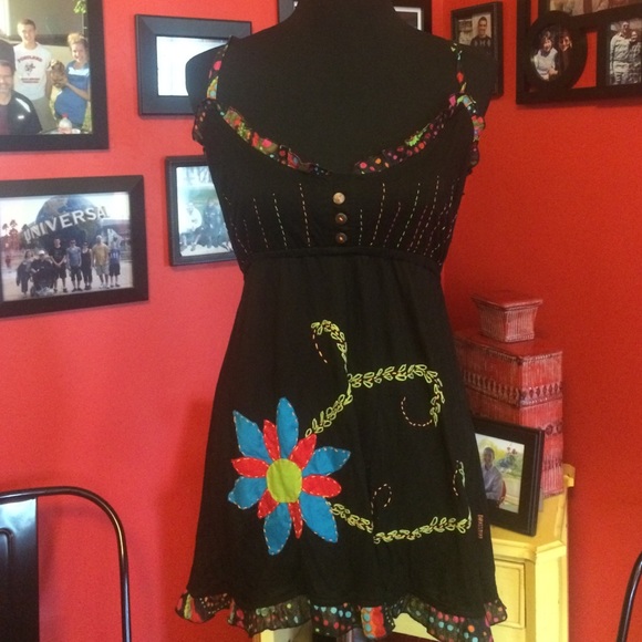 COULEURS DU MONDE BABY DOLL TOP - L - NEW W/O TGS.