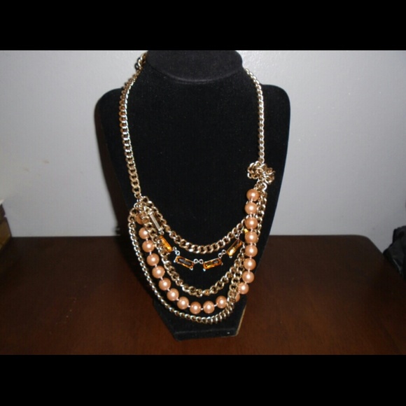 T&J STUNNING CUBAN LINK/PEARLS/GEMS NECKLACE