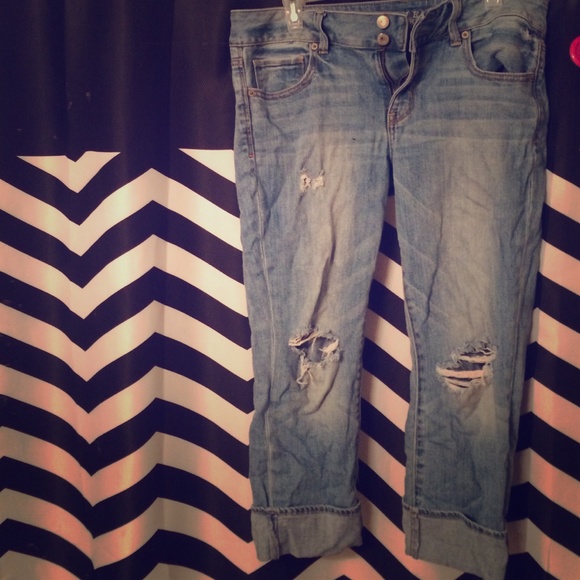 American eagle capris!