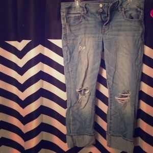 American eagle capris!