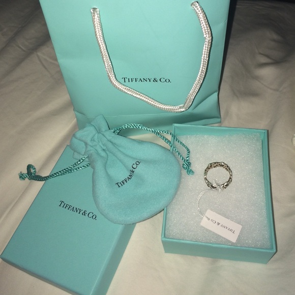 Tiffany & Co Silver Loving Hearts Ring Size 6