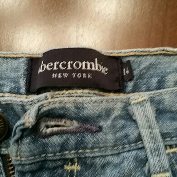Abercrombie shorts - Picture 3 of 3