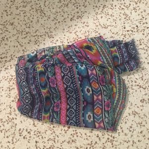 Multicolored Aztec print scarf