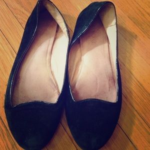 Faux suede Aldo black smoking shoe flats