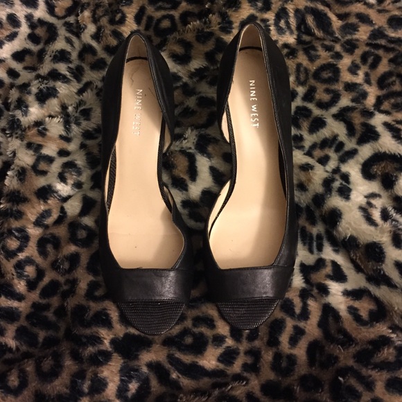Blanck small heel pumps